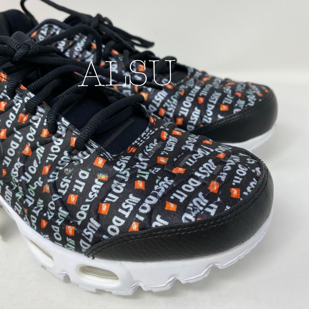 Nike Air Max Plus Black Women’s Sneakers AUTHENTIC - Picture 10 of 12